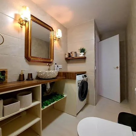 100 M De La Playa Apartment *